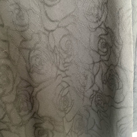 Brooks Brothers black rose A-line skirt size 8 - Picture 4 of 9